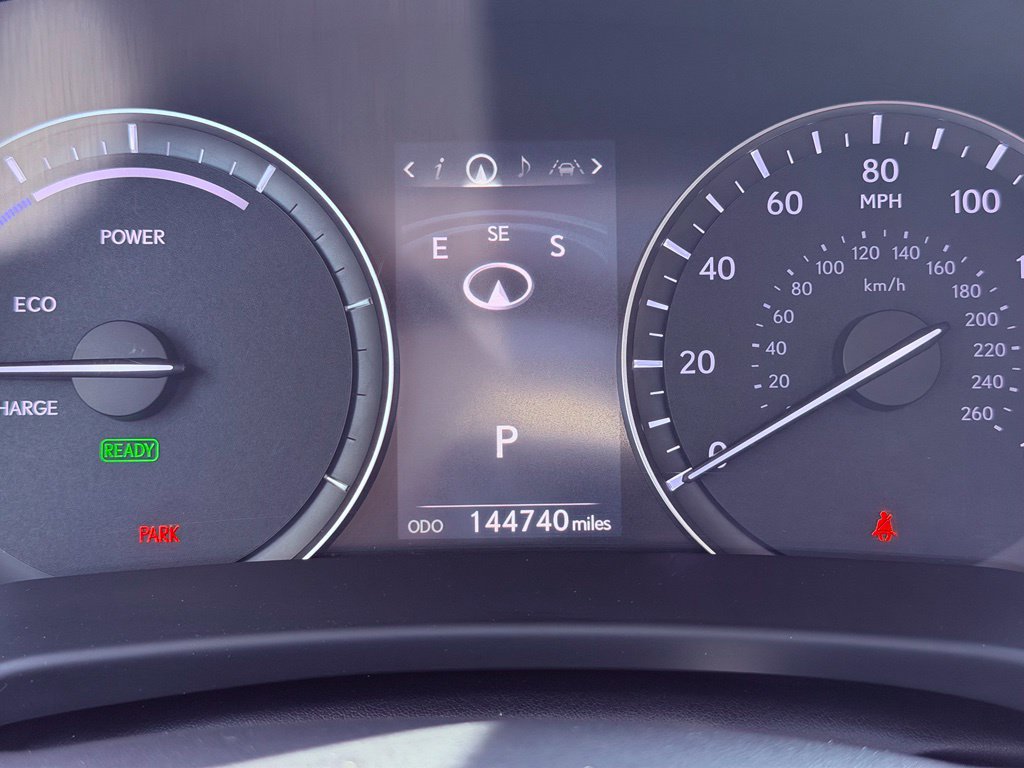 Used 2018 Lexus RX 450hL Premium w/ Premium Package AWD/4WD image 25
