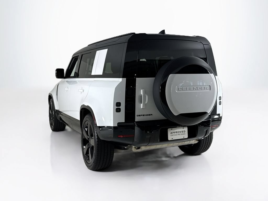 Used 2026 Land Rover Defender 110 X-Dynamic SE AWD/4WD image 3