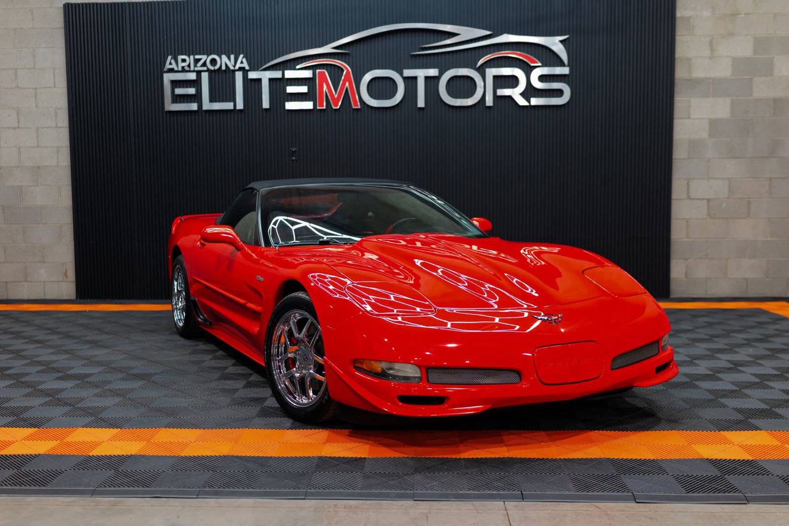 Used 2002 Chevrolet Corvette Z06 RWD image 2