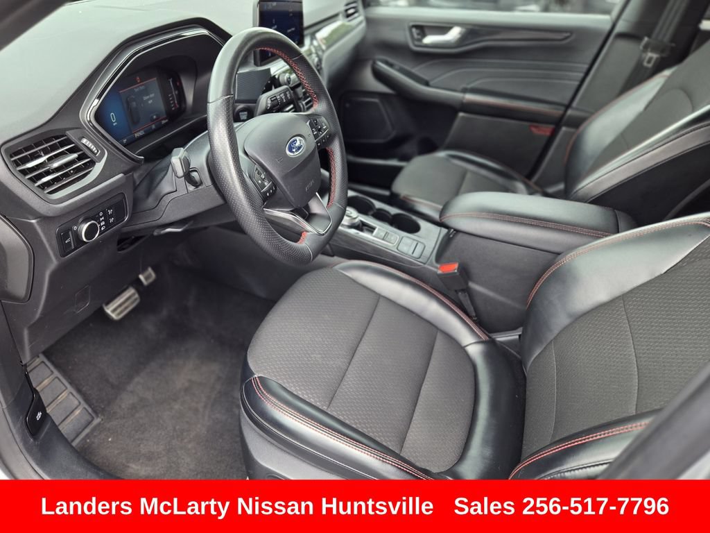 Used 2024 Ford Escape ST-Line FWD image 17