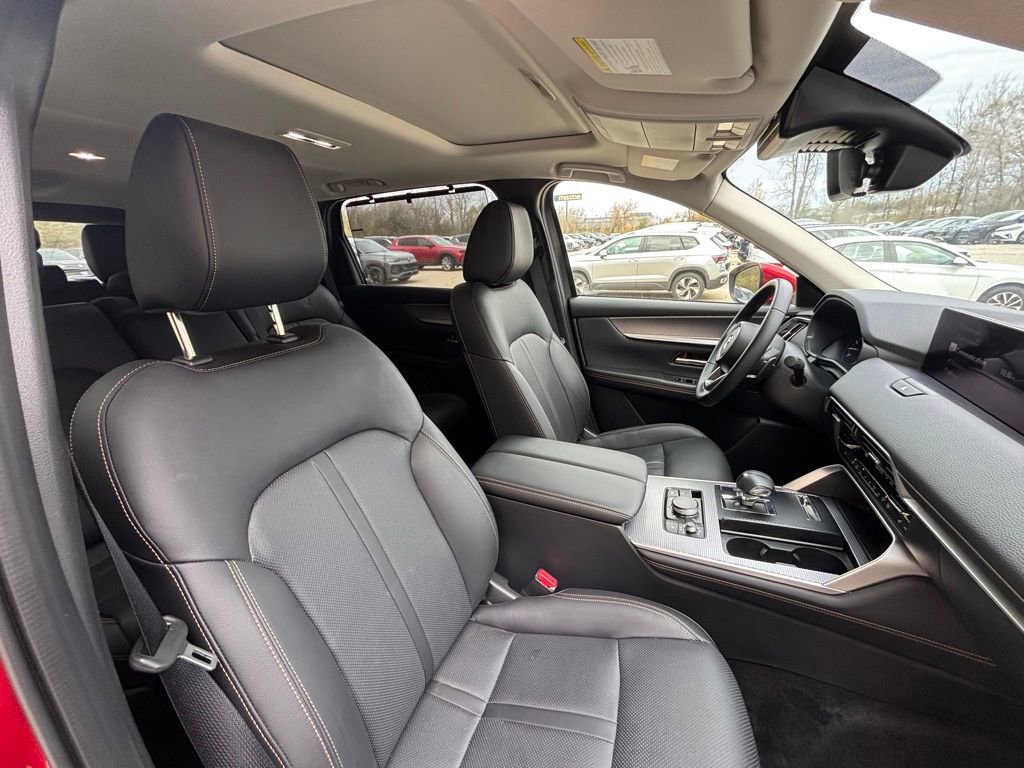 Certified 2025 MAZDA CX-90 3.3 Turbo w/ Preferred Package image 15
