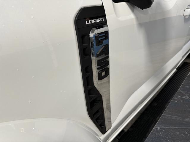 Used 2023 Ford F450 Lariat w/ Lariat Ultimate Package image 41