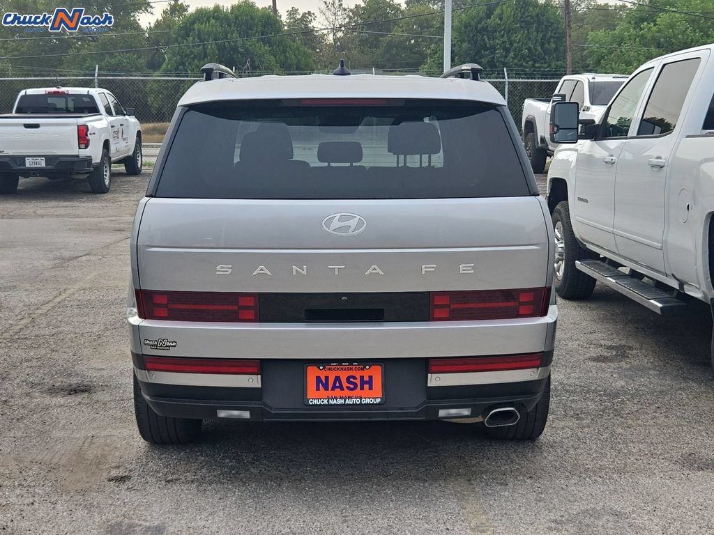 Used 2024 Hyundai Santa Fe Limited FWD image 5