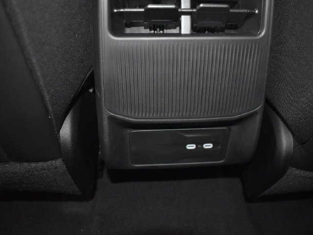 New 2026 Jeep Cherokee Limited AWD/4WD image 38
