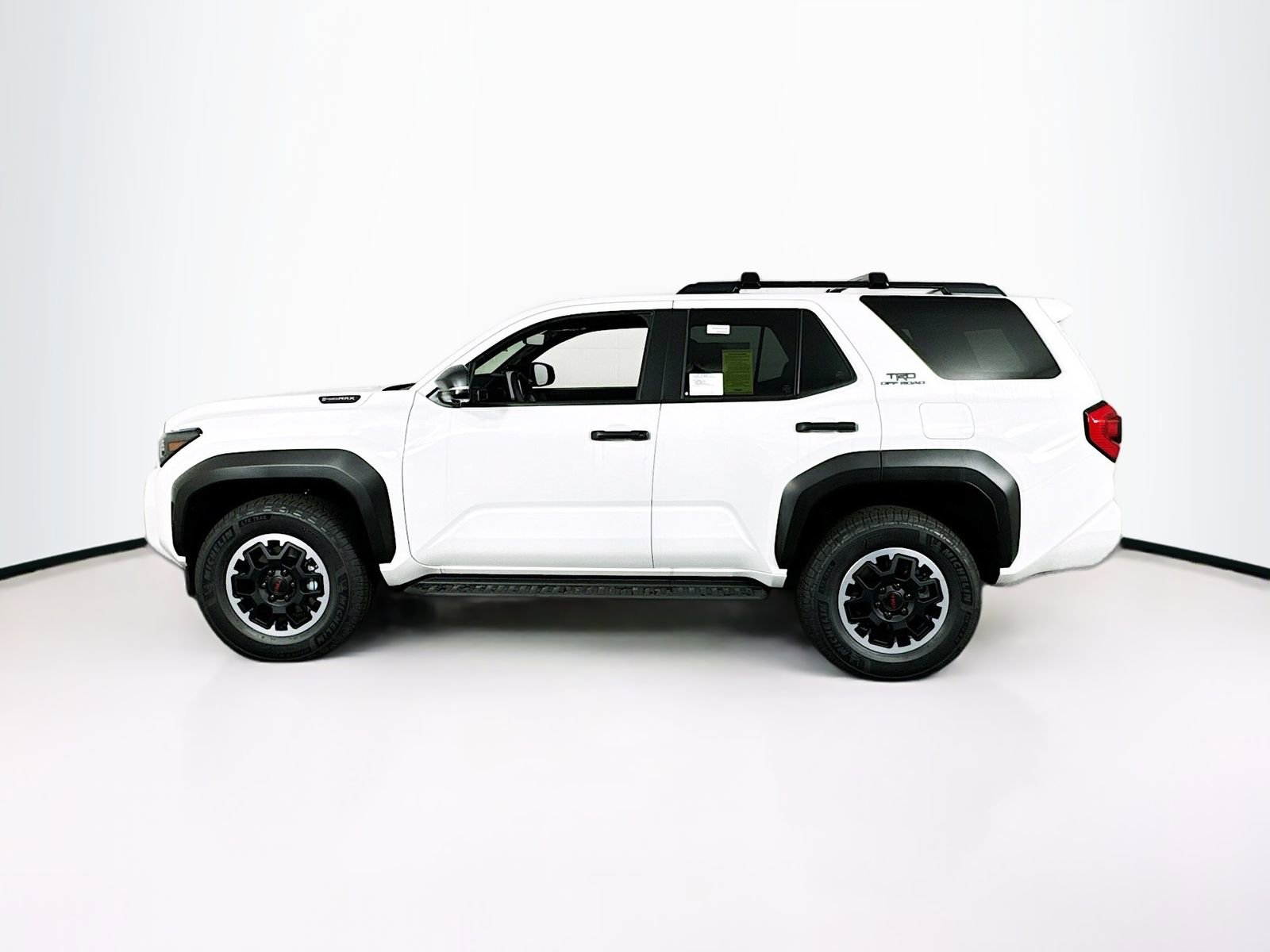 Certified 2025 Toyota 4Runner TRD Off-Road Premium w/ Tow Technology Package image 3