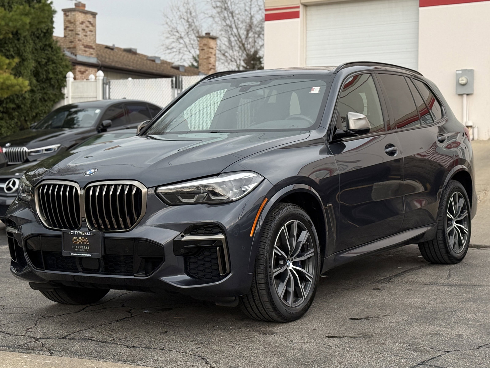 Used 2022 BMW X5 M50i image 6