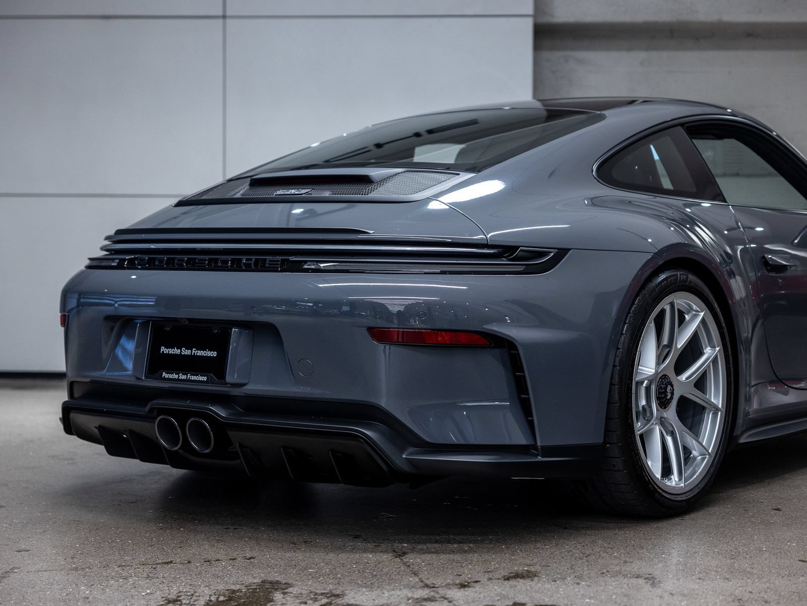 Certified 2025 Porsche 911 GT3 RWD image 27