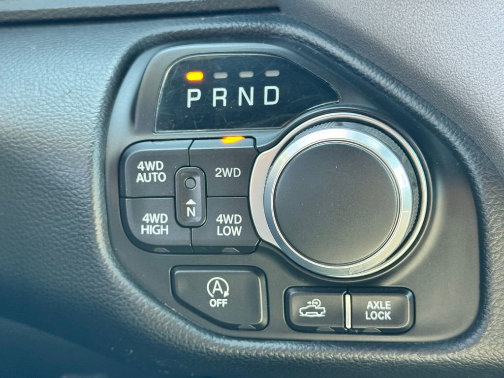 Used 2024 RAM 1500 Big Horn AWD/4WD image 26