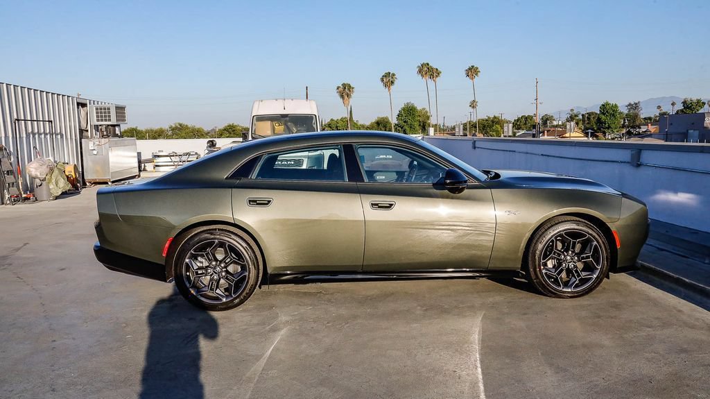 New 2026 Dodge Charger R/T w/ Blacktop Package AWD/4WD image 13