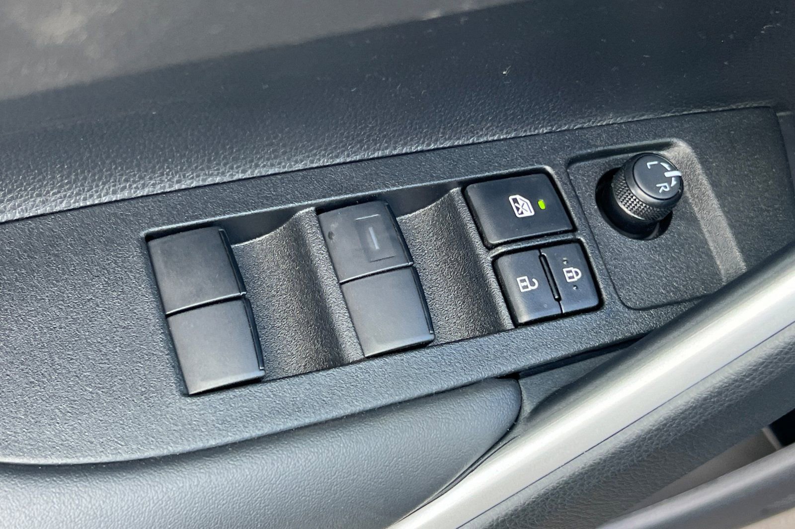 New 2026 Toyota Corolla Cross LE image 14