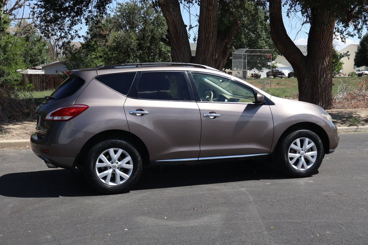 Used 2013 Nissan Murano SV AWD/4WD image 4