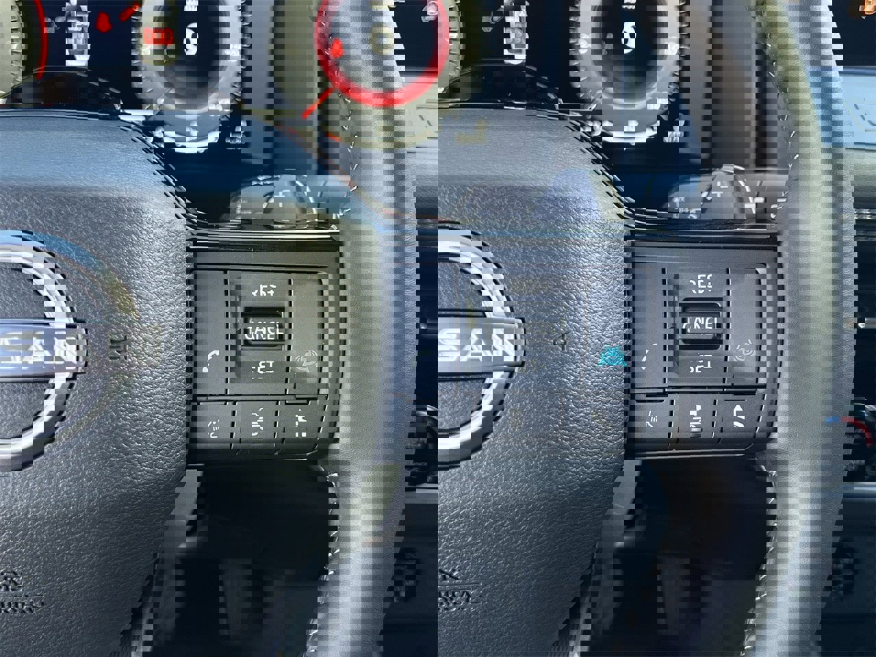 Certified 2025 Nissan Rogue Platinum w/ Tech Package image 12