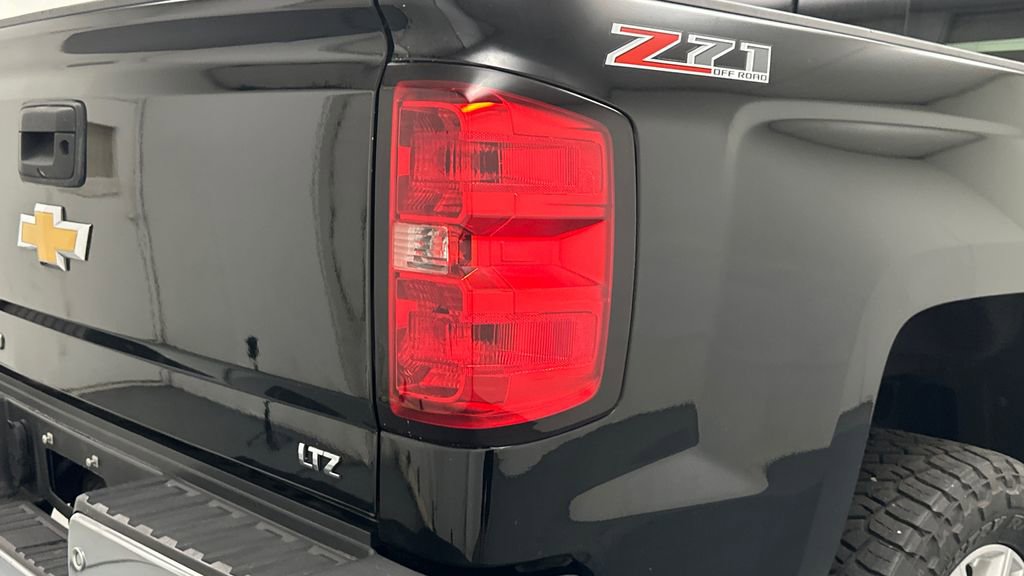 Used 2015 Chevrolet Silverado 2500 LTZ w/ Duramax Plus Package AWD/4WD image 13