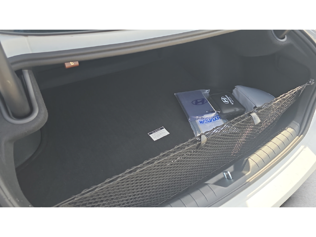 Certified 2026 Hyundai Sonata SE FWD image 9