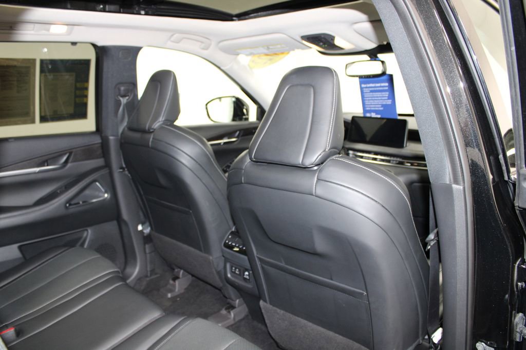 Used 2022 INFINITI QX60 Sensory w/ Cargo Package image 33