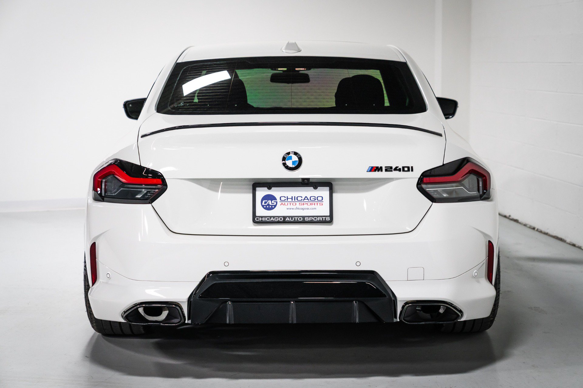 Used 2025 BMW M240i xDrive Coupe AWD/4WD image 4