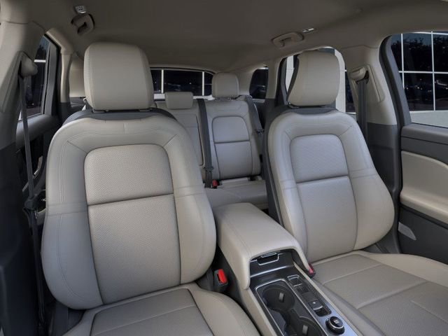 New 2026 Lincoln Corsair Premiere image 10