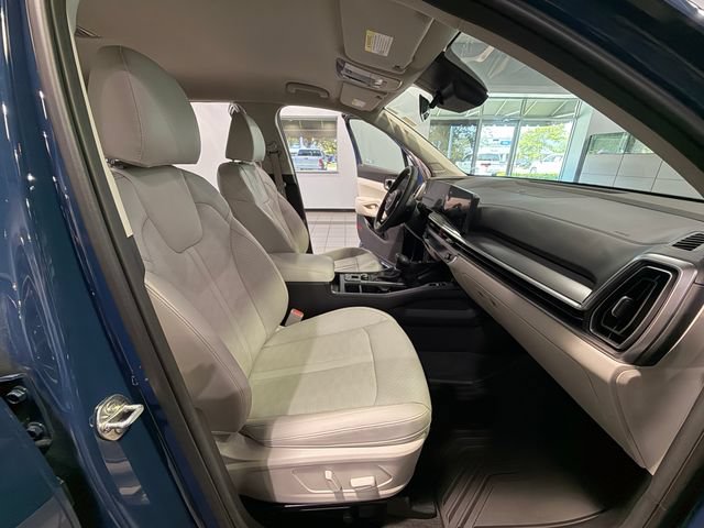 Used 2024 Kia Sorento EX FWD image 13
