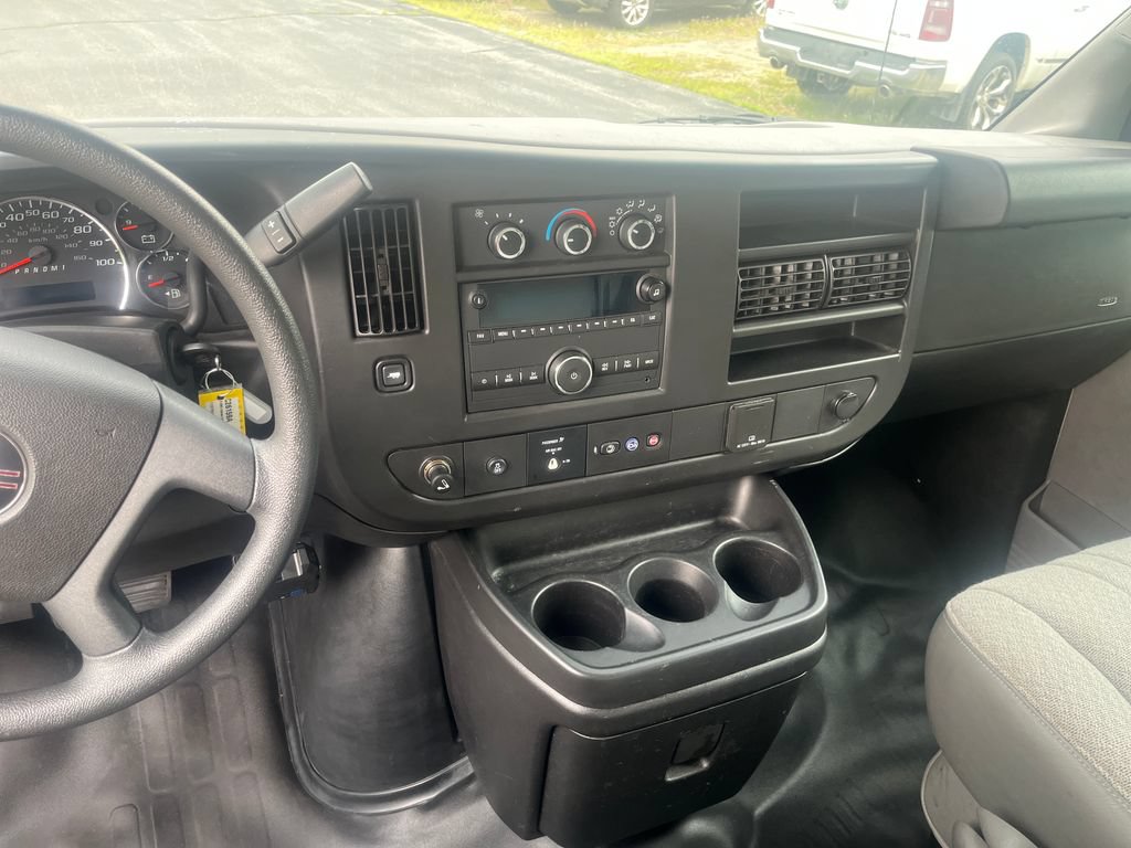 Certified 2019 GMC Savana 3500 w/ Power Convenience Package RWD image 17