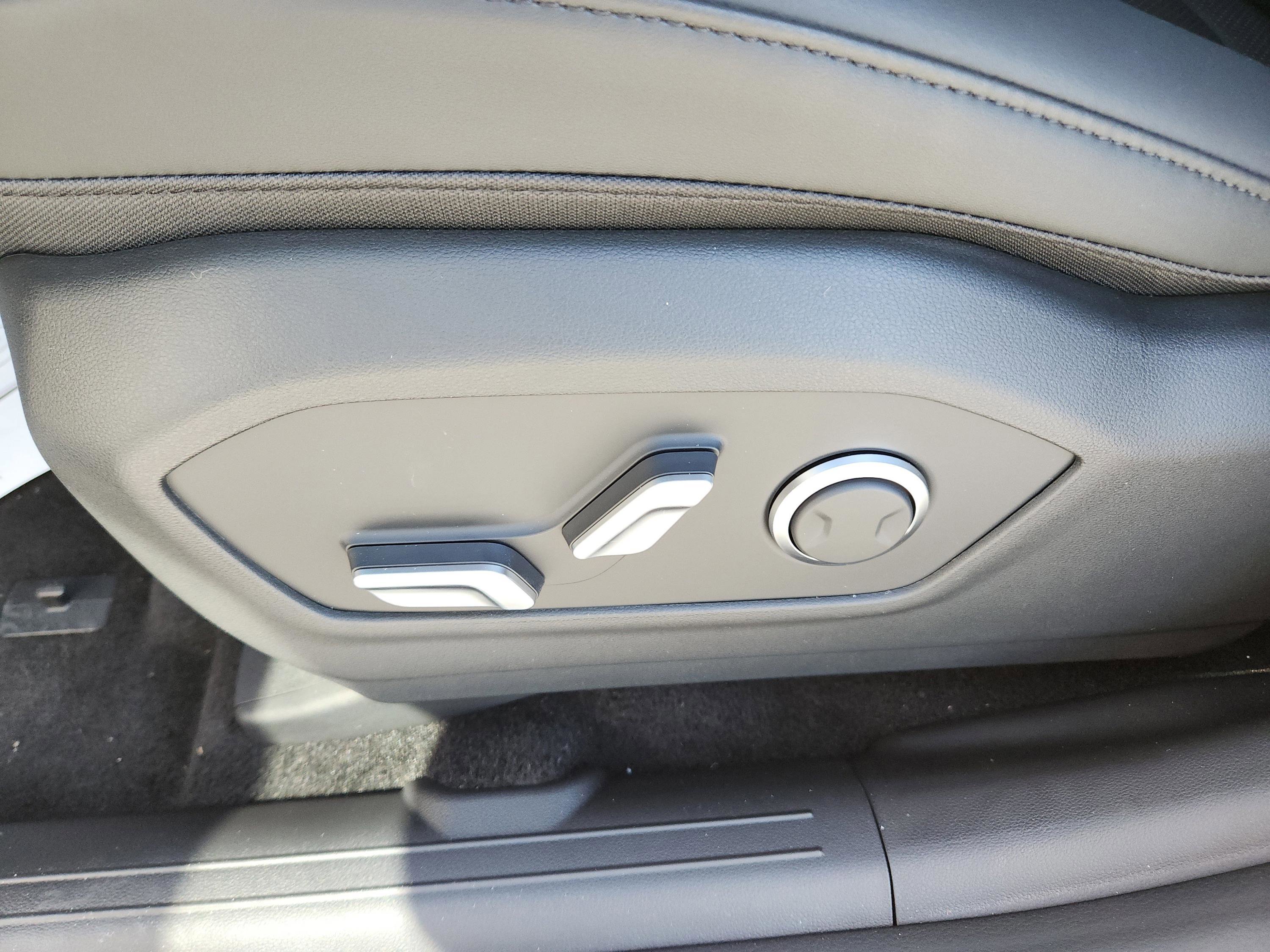 New 2026 Hyundai Santa Fe SEL image 22