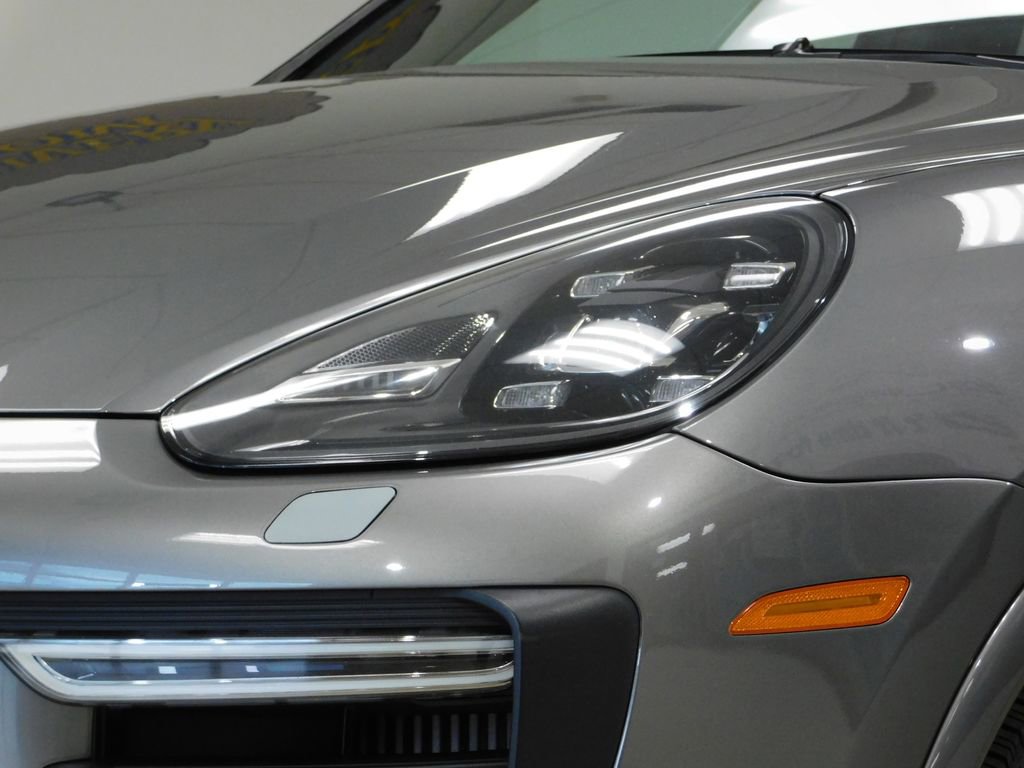 Used 2018 Porsche Cayenne GTS AWD/4WD image 13