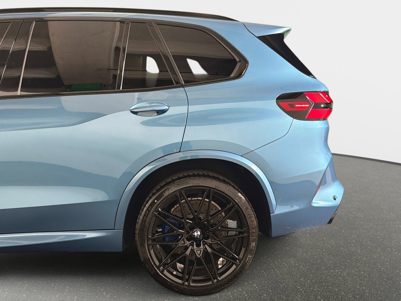 Used 2026 BMW X5 M Competition image 15