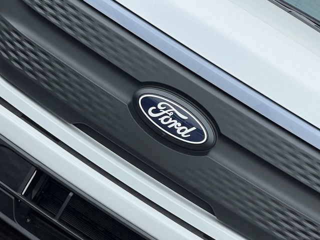 New 2025 Ford F150 Lightning XLT AWD/4WD image 3