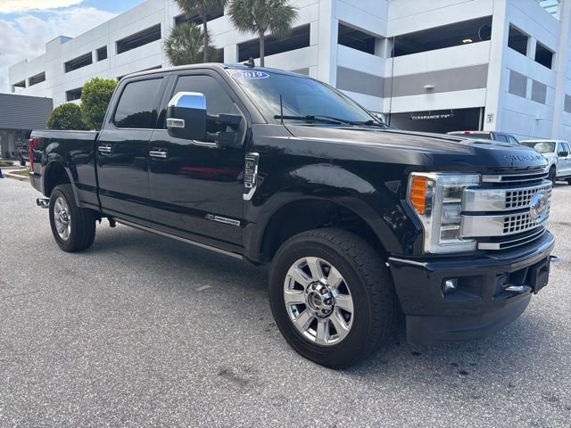 Used 2019 Ford F250 Platinum w/ Platinum Ultimate Package AWD/4WD image 1
