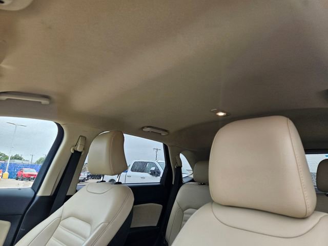 Used 2022 Ford Edge SEL w/ Convenience Package AWD/4WD image 7