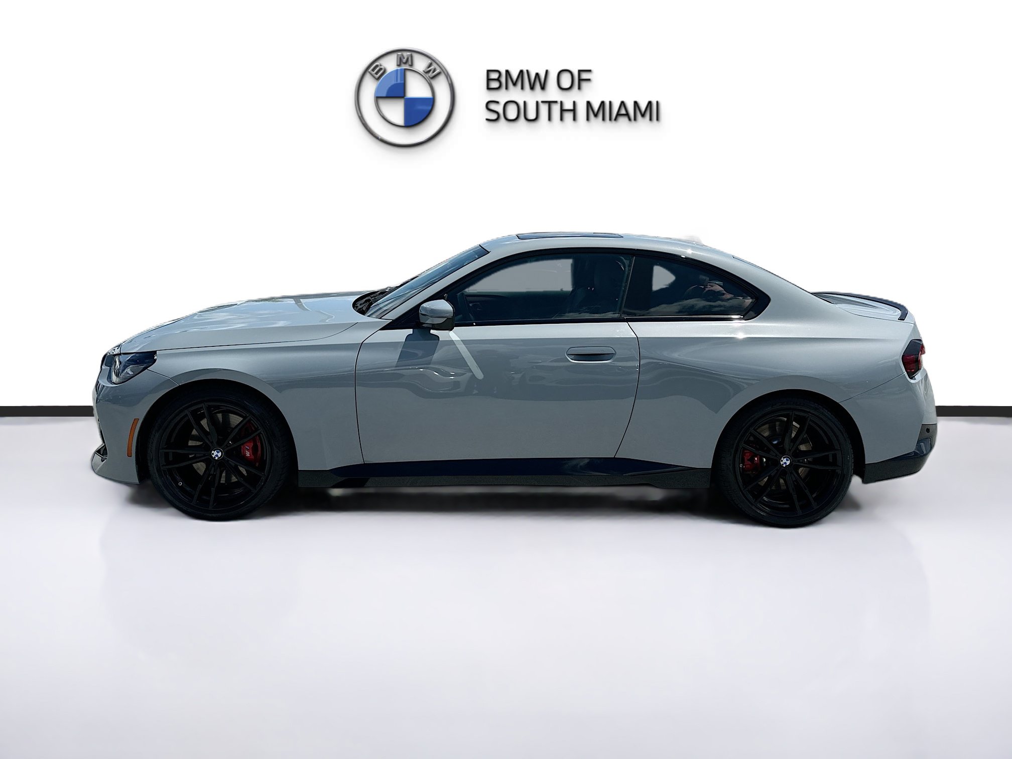 Certified 2024 BMW 230i Coupe w/ Premium Package RWD image 4