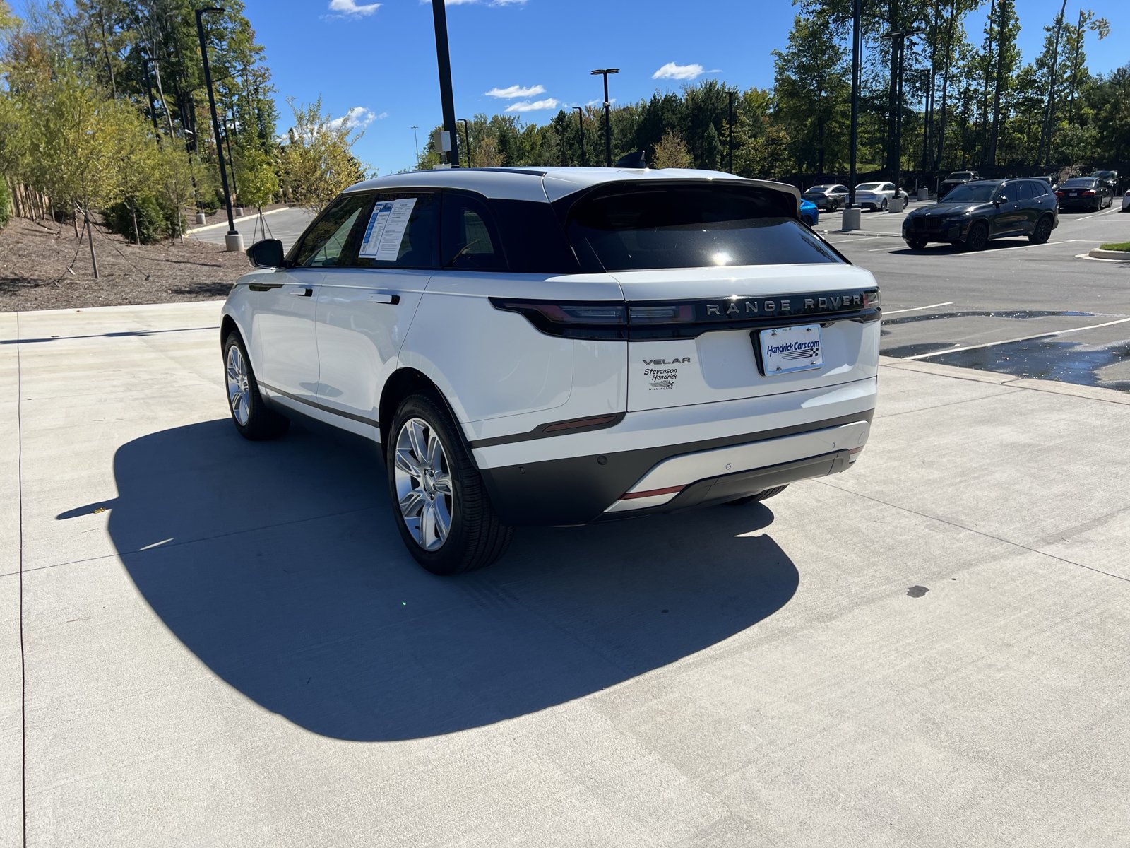 Used 2026 Land Rover Range Rover Velar S AWD/4WD image 5