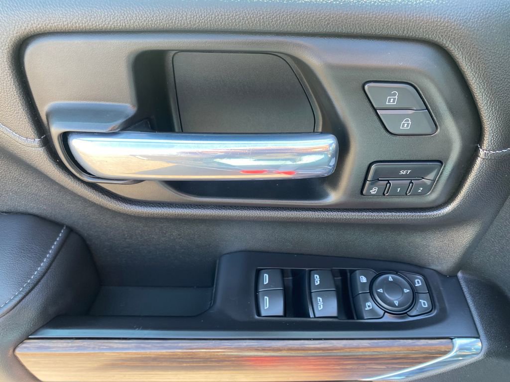 Used 2021 Chevrolet Silverado 1500 High Country w/ Max Trailering Package AWD/4WD image 13