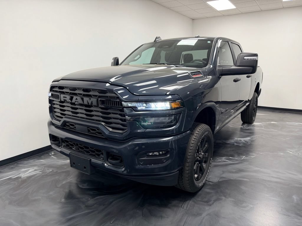 Used 2025 RAM 2500 Big Horn AWD/4WD image 5