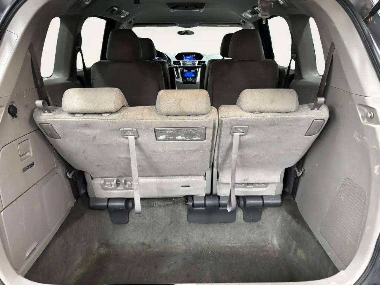 Used 2016 Honda Odyssey SE image 6