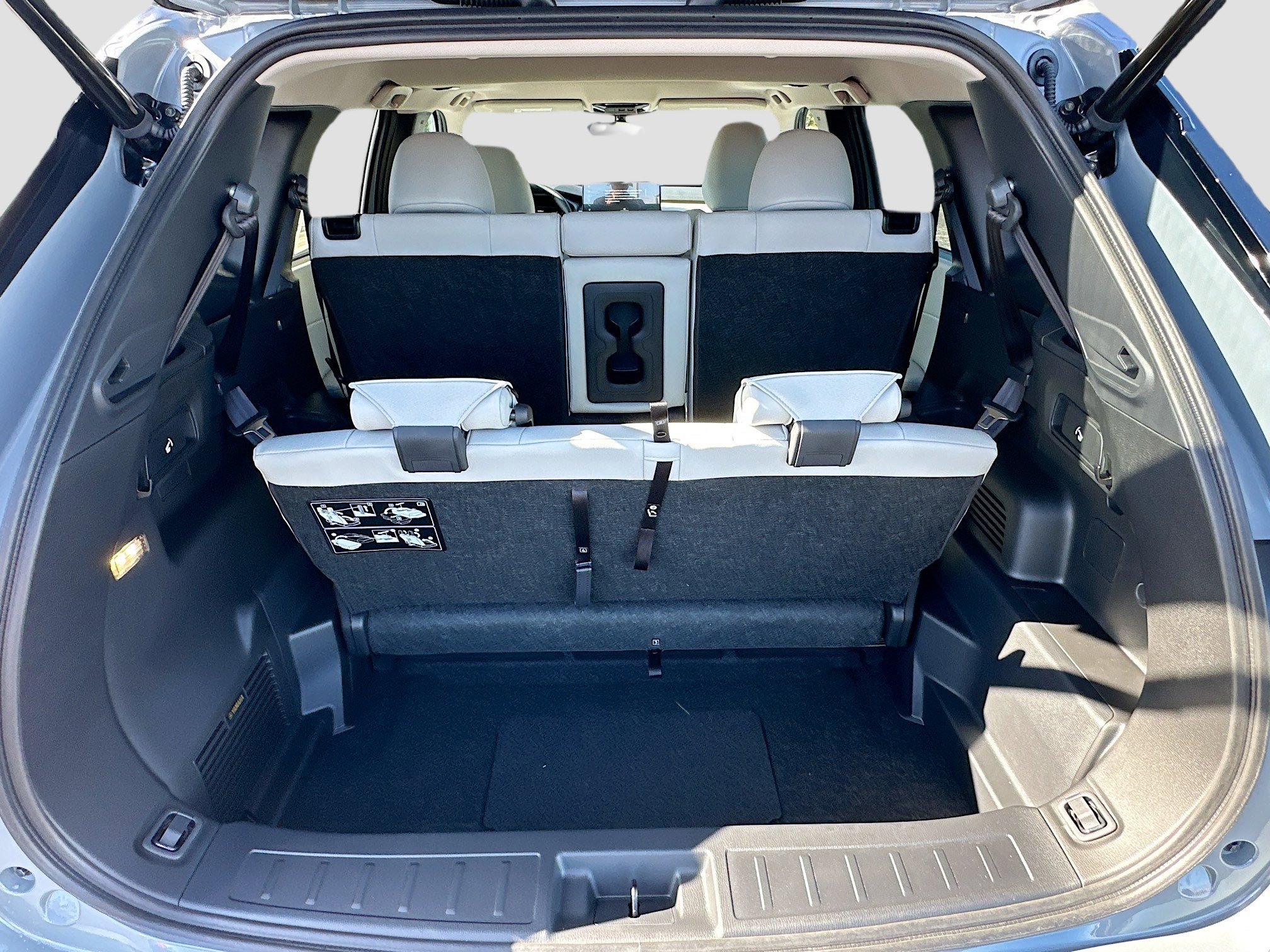 New 2026 Mitsubishi Outlander SE image 5