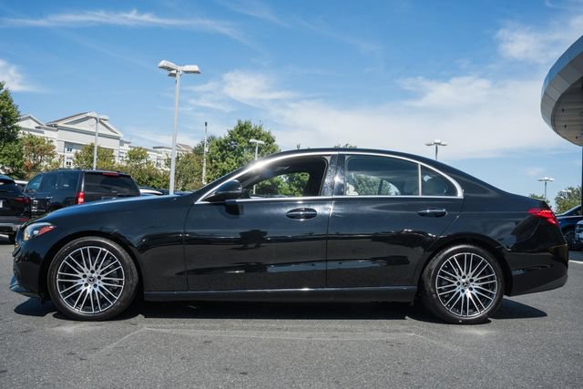 Used 2023 Mercedes-Benz C 300 4MATIC Sedan image 4