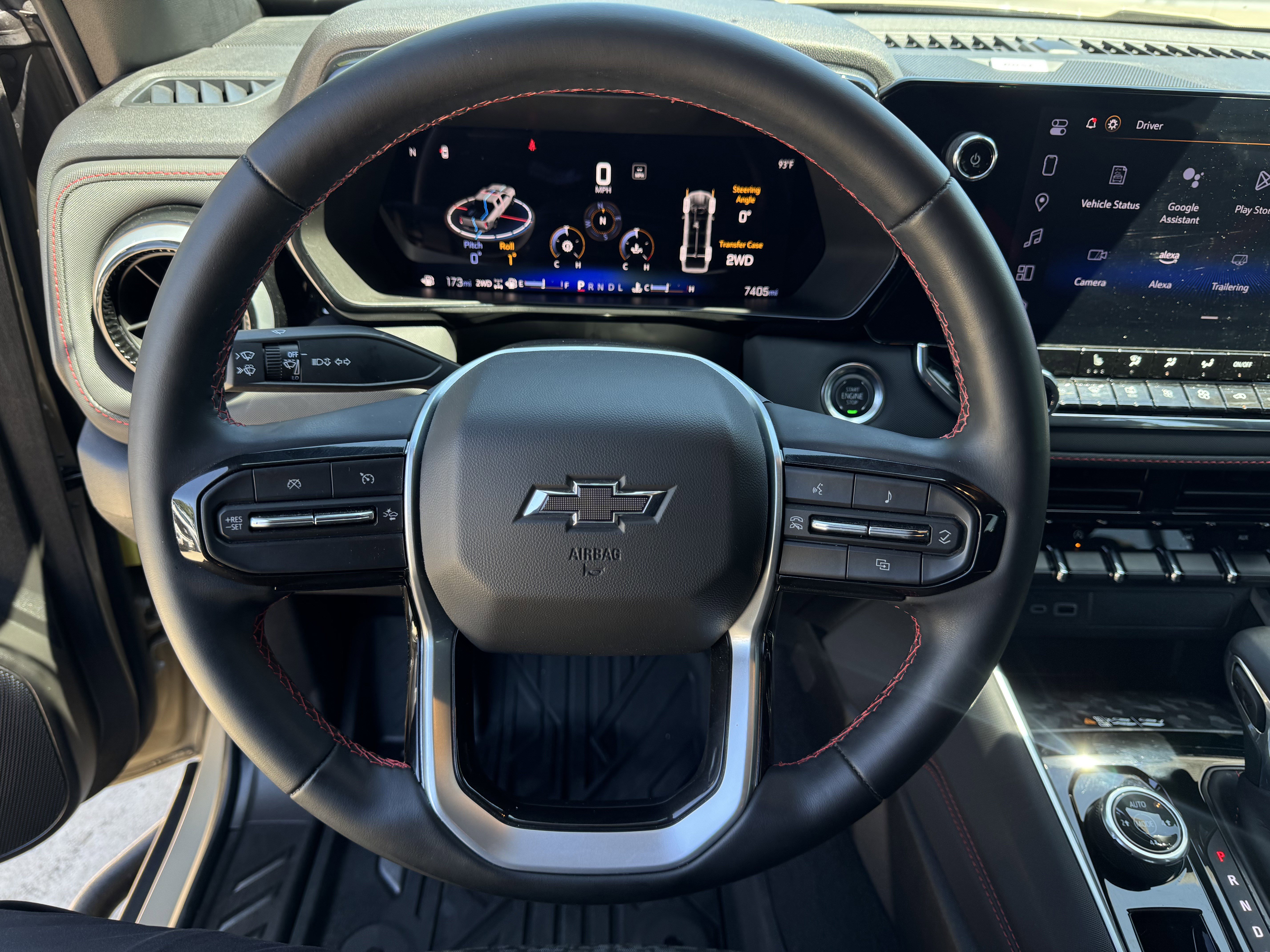 Used 2024 Chevrolet Colorado Z71 w/ Z71 Convenience Package 2 image 18