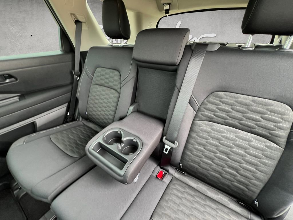 New 2026 Nissan Pathfinder SV image 22