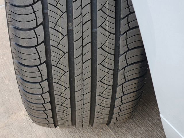 Used 2025 Jaguar F-PACE R-Dynamic S AWD/4WD image 8