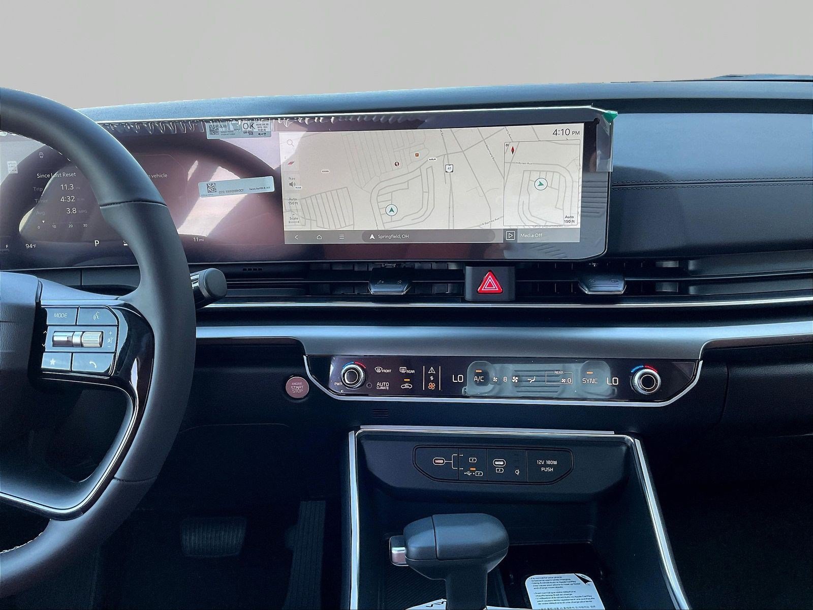 New 2027 Kia Carnival SX FWD image 11