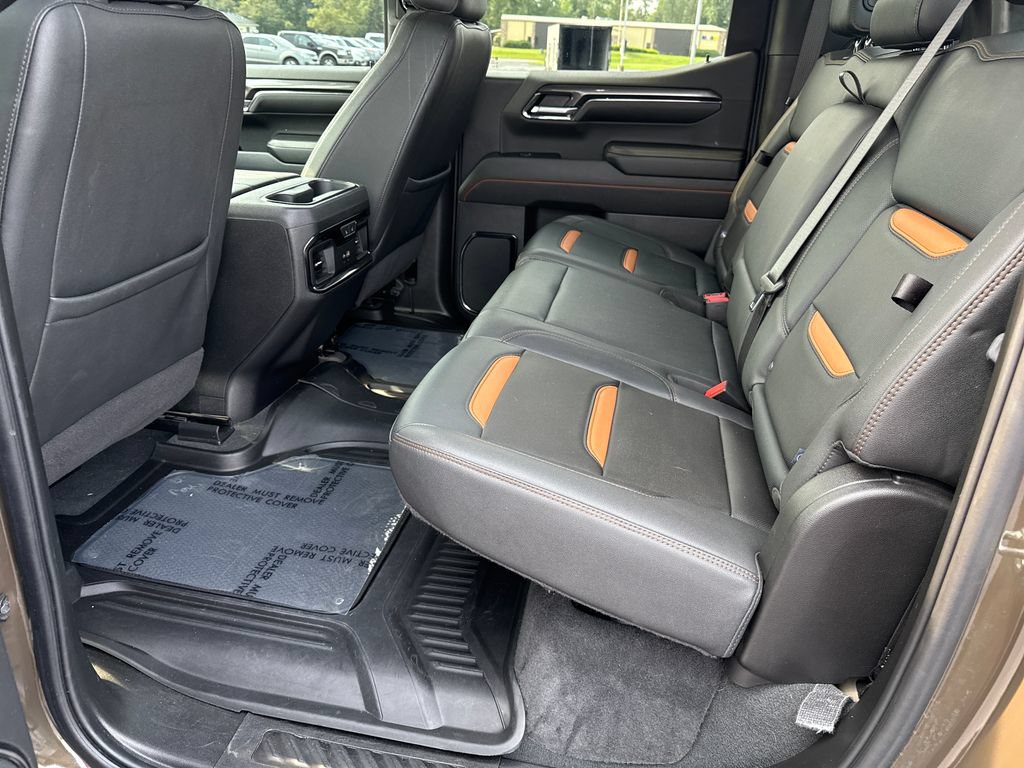 Used 2024 GMC Sierra 1500 AT4 AWD/4WD image 18