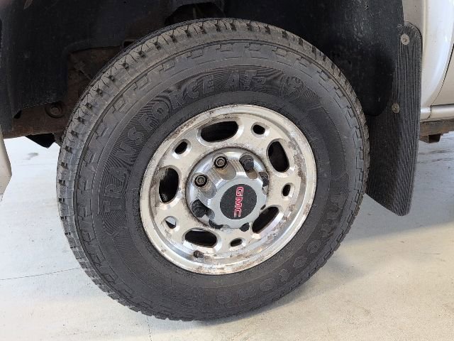 Used 2005 GMC Sierra 2500 SLE AWD/4WD image 7