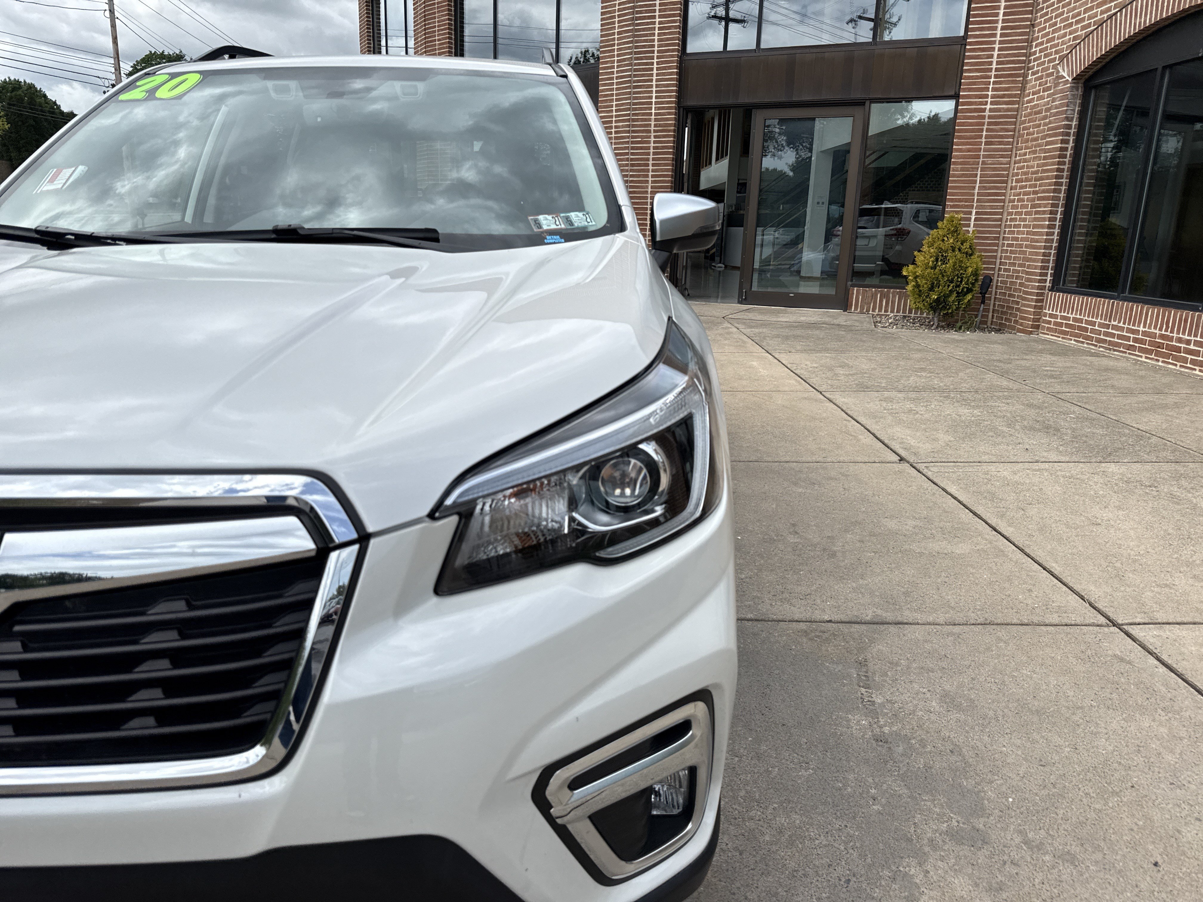 Used 2020 Subaru Forester Touring AWD/4WD image 18