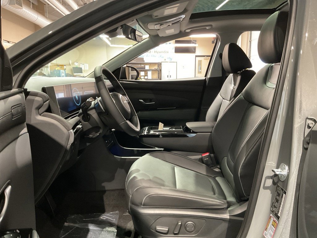 New 2026 Hyundai Tucson Limited w/ Tow & Go Package AWD/4WD image 12