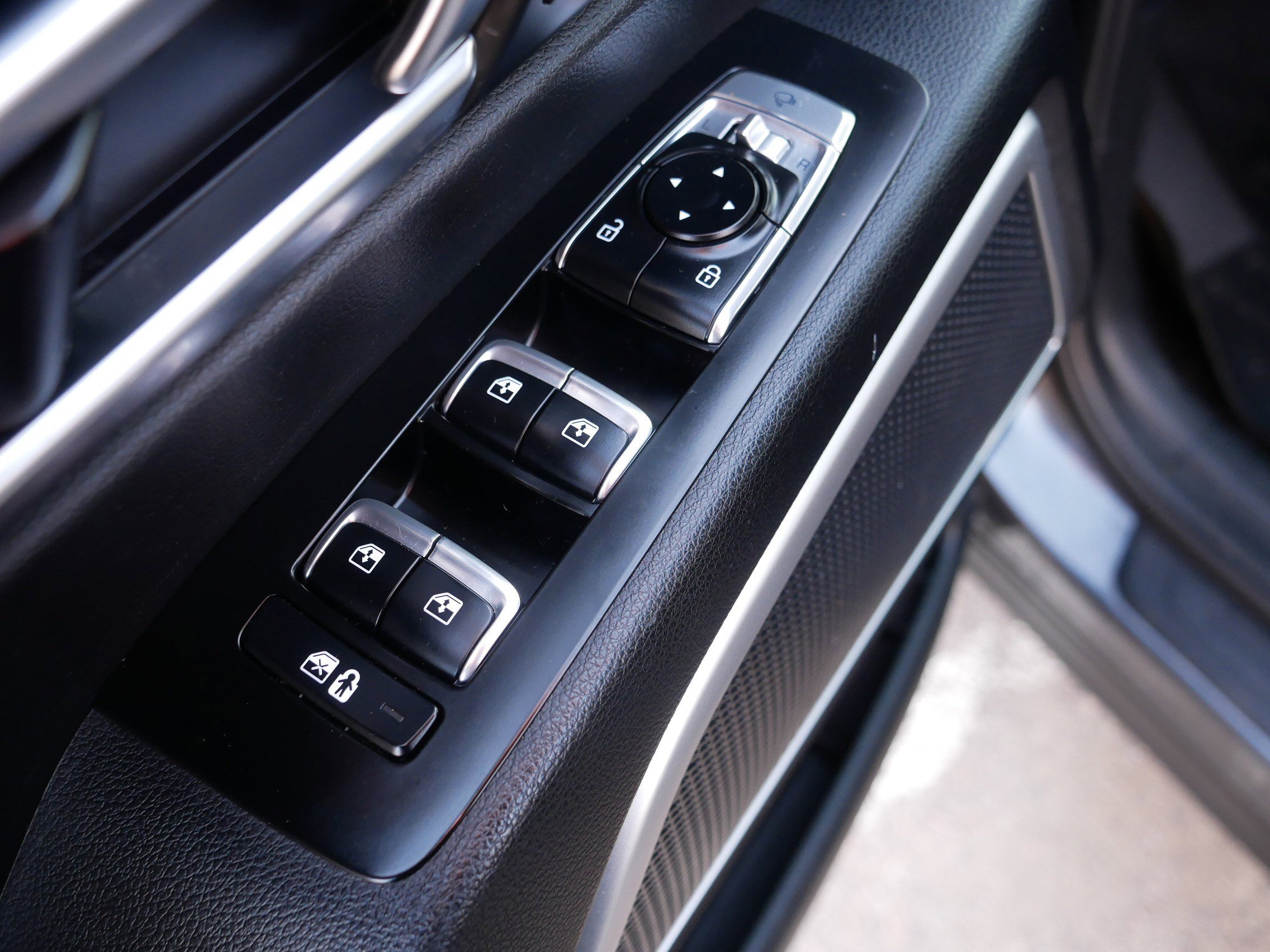 Certified 2022 Kia Telluride EX w/ EX Premium Package image 14