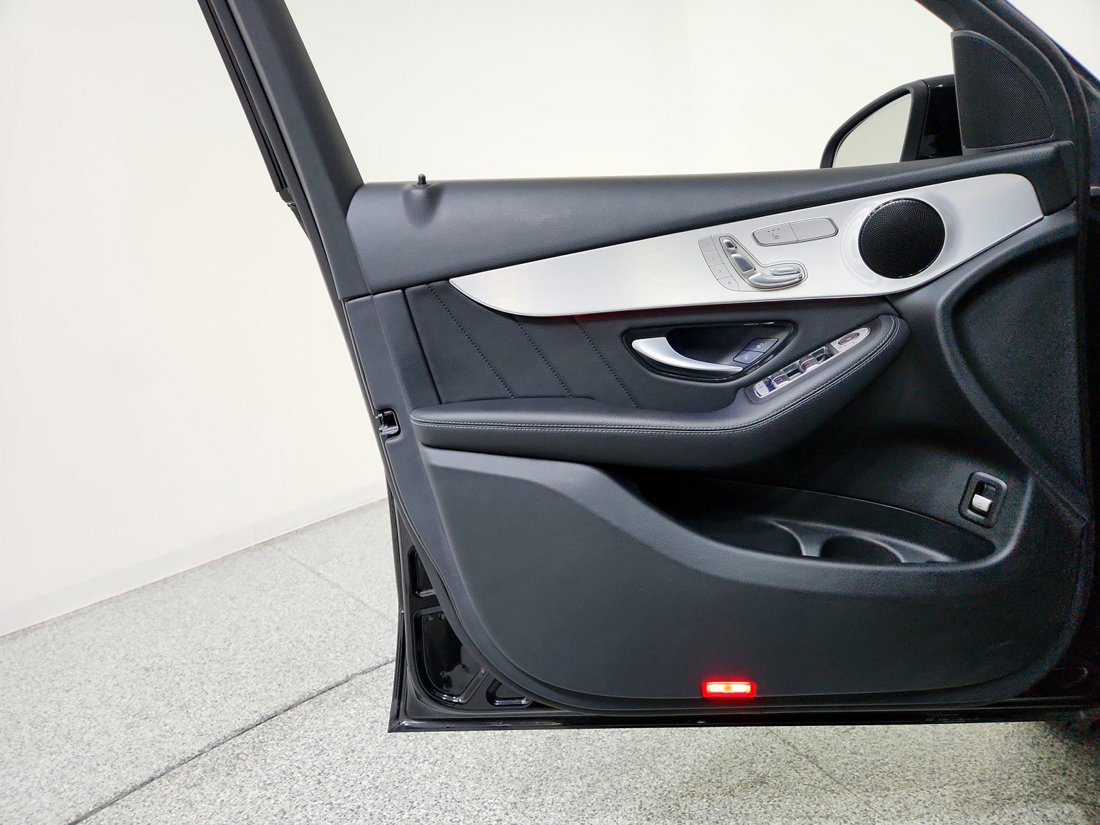 Certified 2022 Mercedes-Benz GLC 300 4MATIC image 15