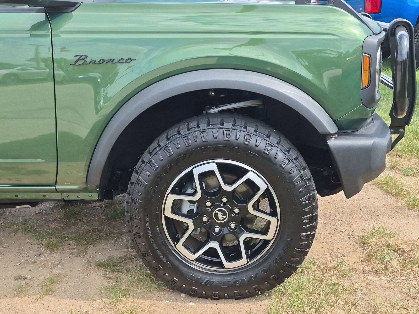 Used 2022 Ford Bronco 2-Door AWD/4WD image 38