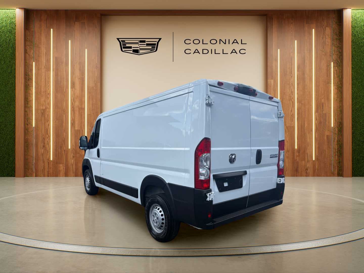 Used 2025 RAM ProMaster 2500 w/ Convenience Group FWD image 4