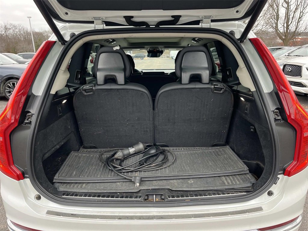 Used 2022 Volvo XC90 T8 Inscription Expression w/ Advanced Package image 12