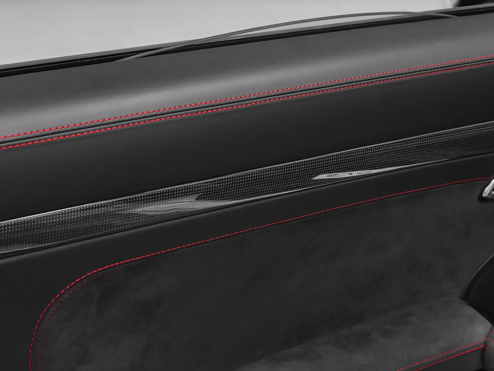 Used 2015 Porsche 911 Carrera GTS image 49